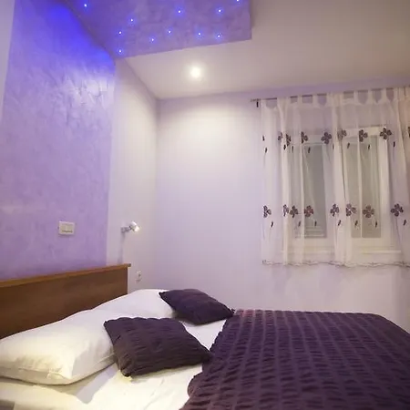 Tina Tatil Evi Duće
